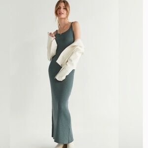 Green Knit Ribbed Maxi Dress​